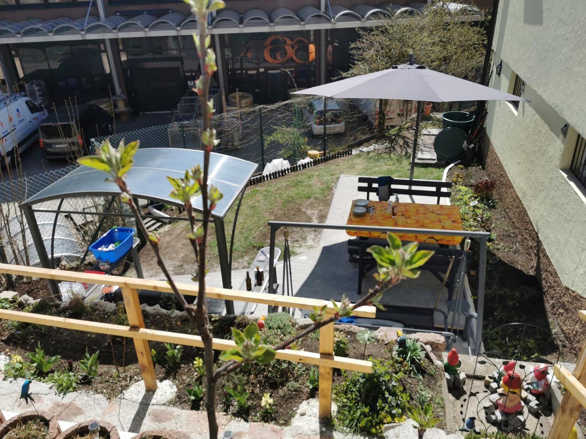 Miuti Residence تيبرغ المظهر الخارجي الصورة